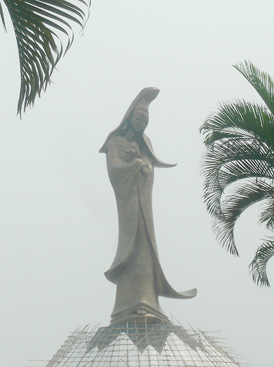 �Ȃ񂾂��킩��Ȃ��傫�ȑ���������