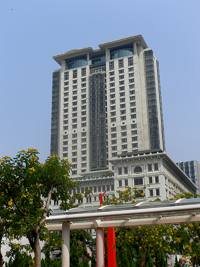 ���܂��ĂȂ����ǃy�j���V����